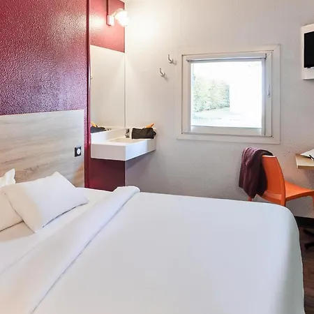 Hotelf1 Est La Beaujoire Nantes