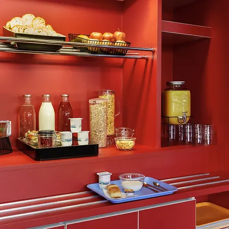 Hotelf1 Est La Beaujoire *