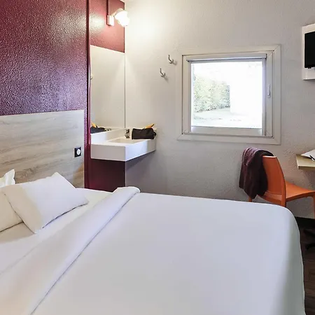 Hotelf1 Est La Beaujoire *