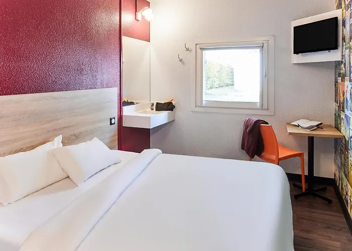 Hotelf1 Est La Beaujoire Nantes