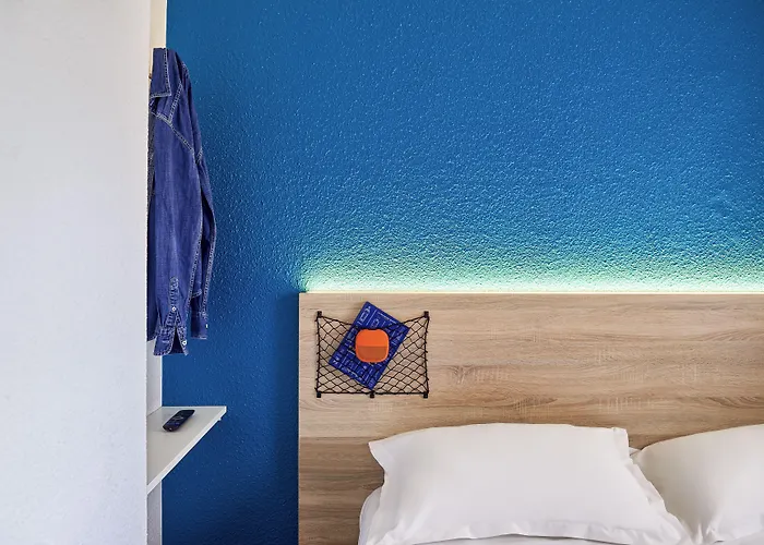 Szálloda Hotelf1 Est La Beaujoire Nantes