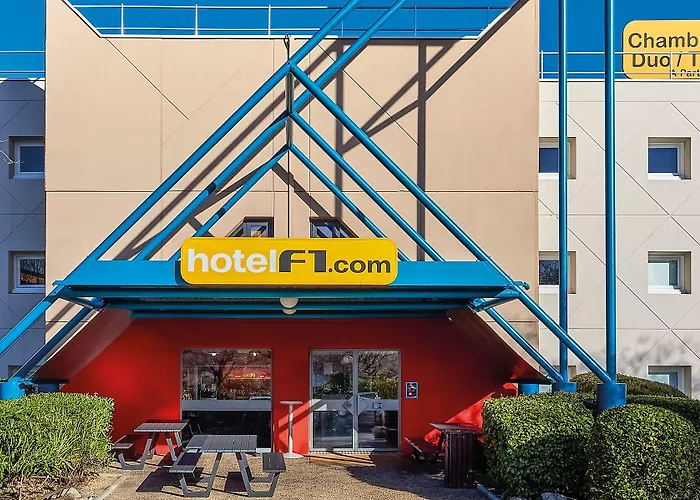 Hotelf1 Est La Beaujoire מלון *