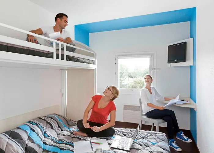 Hotelf1 Est La Beaujoire Hotel *