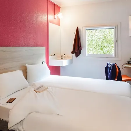 Hotelf1 Est La Beaujoire Hotel *